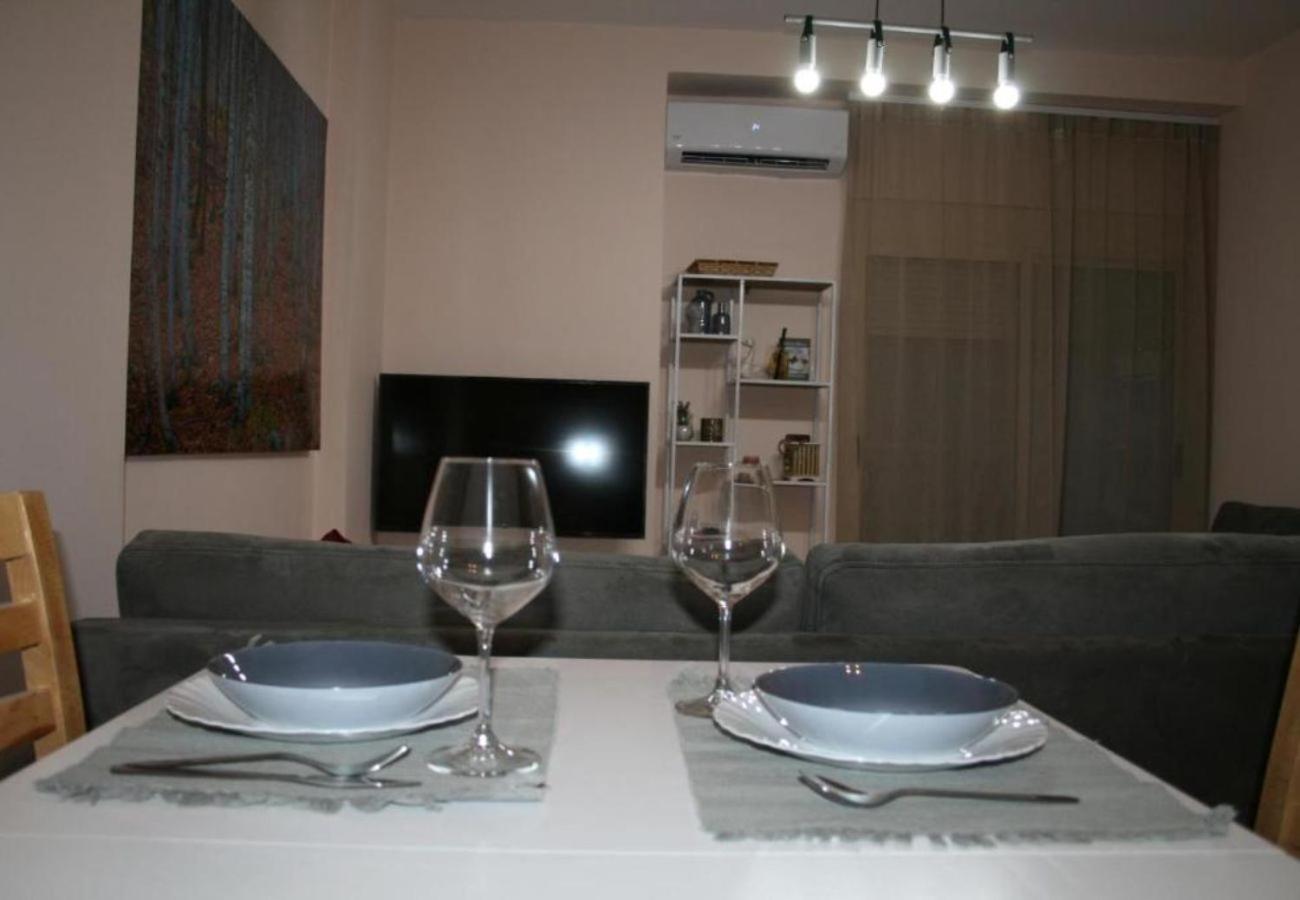 Kalpazo Myslym Shyri Tirana Apartment Luaran gambar