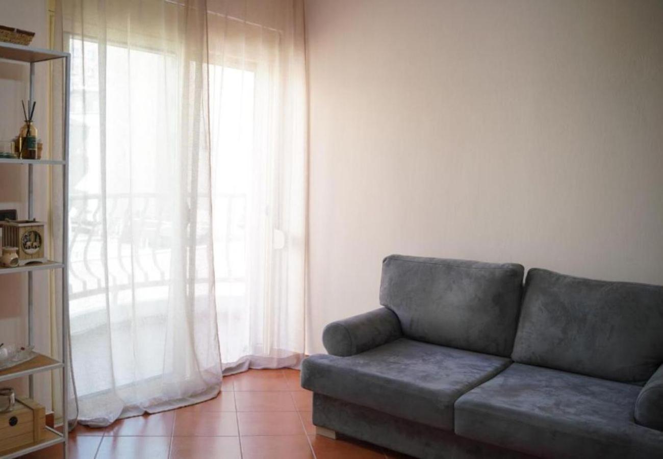 Kalpazo Myslym Shyri Tirana Apartment Luaran gambar